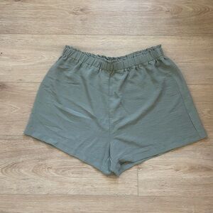 Fashion Nova Olive Green Casual Shorts Size L